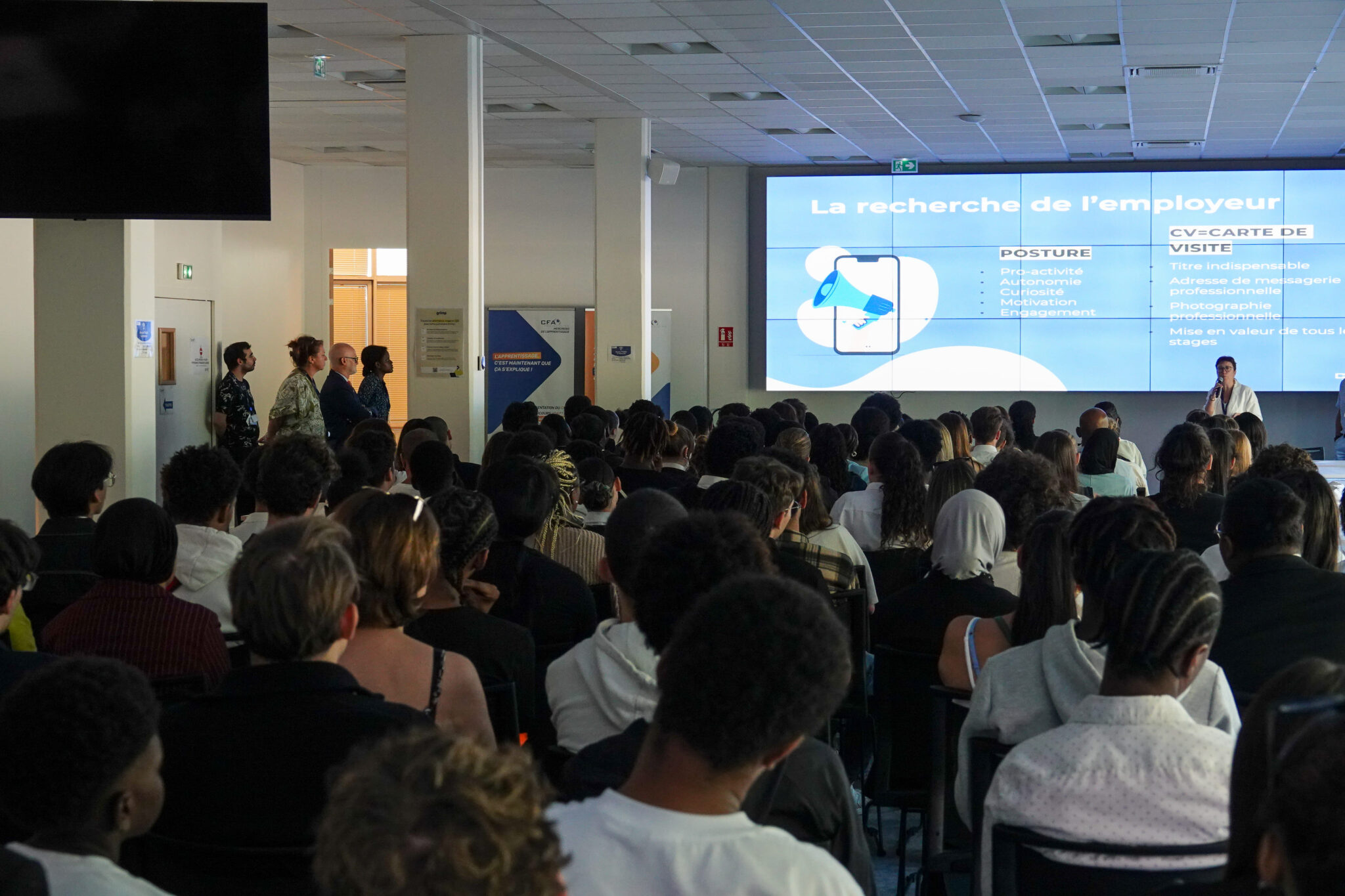 Job Dating : les nouveaux inscrits au CFA TRAJECTOIRE à la rencontre des entreprises partenaires 4 Job Dating CFA TRAJECTOIRE